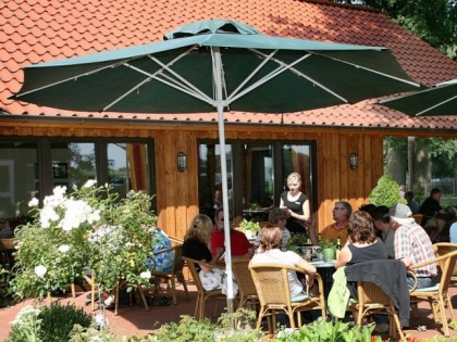 Foto: Swingolf und Gartencafe Iserloy